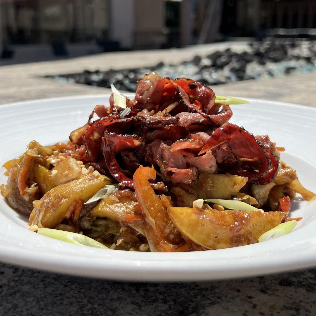 JT_Schmids's tweet photo. Kung Pao Pastrami, anyone? 💥 This electrifying dish features gold potatoes, bell peppers, cabbage, mushrooms, celery + kung pao sauce garnished with green onions, peanuts &amp; chile de arbol! https://t.co/EgduT9ugHC