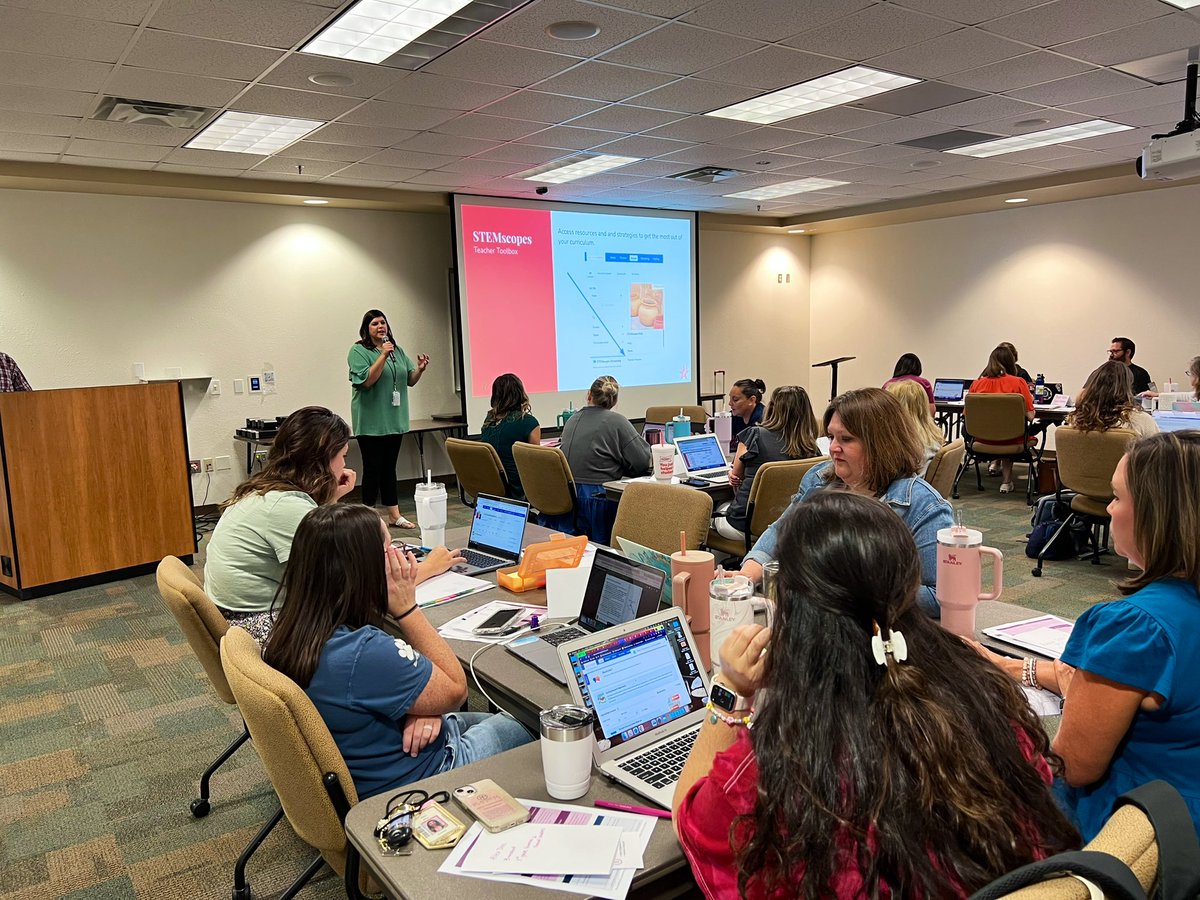 Brooke Schuster tweet media