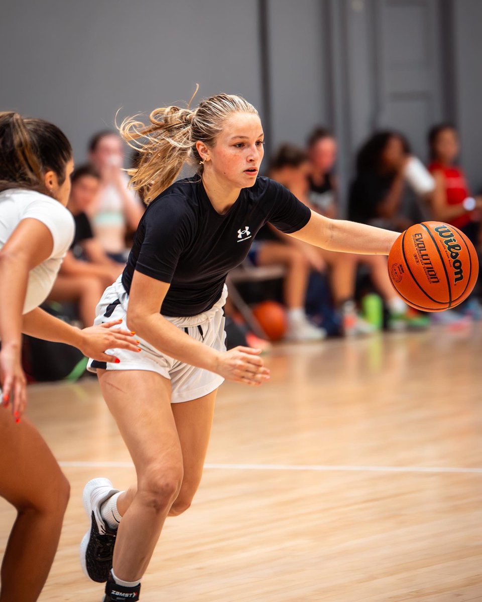Her Hoops Network (@herhoopsnetwork) on Twitter photo ✍️ <a href="/jaquannstarks/">Trainer J Starks</a> PG Academy✍️
(Subscribers)
PG Academy Standout Breakdown🏀
🔗 herhoopsnetwork.com/2023/08/08/bas…
▪️<a href="/Benigni5Benigni/">Madison Benigni</a> 📸
▪️<a href="/kellycronin55/">Kelly Cronin</a>
▪️<a href="/calliecosgrove4/">Callie Cosgrove</a>
▪️<a href="/georgiapatt_/">Georgia Patterson</a>
▪️Madison Wright
▪️Meghan Drury
✍️: <a href="/BashHoopsNE/">Bash Hudson</a>
📸: <a href="/mryanphotos/">Meredith Ryan</a> ✍️ <a href="/jaquannstarks/">Trainer J Starks</a> PG Academy✍️
(Subscribers)
PG Academy Standout Breakdown🏀
🔗 herhoopsnetwork.com/2023/08/08/bas…
▪️<a href="/Benigni5Benigni/">Madison Benigni</a> 📸
▪️<a href="/kellycronin55/">Kelly Cronin</a>
▪️<a href="/calliecosgrove4/">Callie Cosgrove</a>
▪️<a href="/georgiapatt_/">Georgia Patterson</a>
▪️Madison Wright
▪️Meghan Drury
✍️: <a href="/BashHoopsNE/">Bash Hudson</a>
📸: <a href="/mryanphotos/">Meredith Ryan</a>
