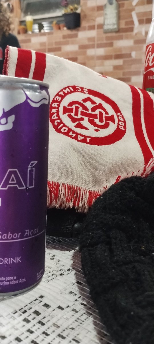TccTorcida's tweet photo. Tá frio? Tá! 
Tá chovendo?! Tá! 🥶🥶🥶

Mas a TCC tá reunida! 🇦🇹🔥

#VamosColorado #PeloTri ❤️ https://t.co/ULGkiA0VvQ
