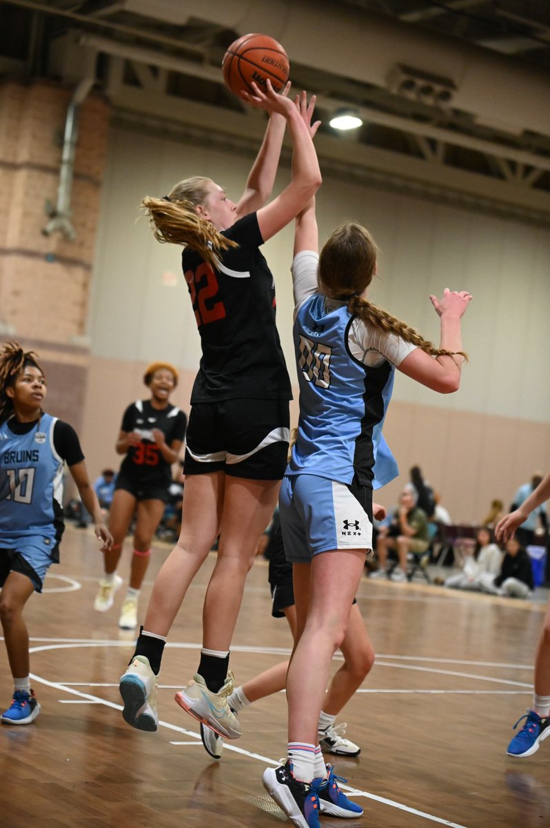 gracejmcdonough's tweet photo. After a great conversation with @Key_ah_Tweets i’m blessed to have received an offer from @LafayetteWBB 
Thank you @Tom_Lochner @LadyRunnin @LRR2025white https://t.co/hsIoEpphVD