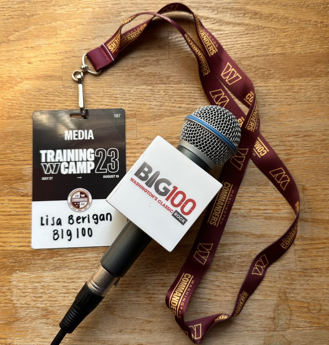 lisaontheradio's tweet image. Day 12 of #Commanders training camp in the books. Listen as @BIG100Radio gets you set for @Commanders  preseason game against @Browns this Fri! Tune in this wk to my midday show for interviews with Coach #RonRivera, QB #SamHowell, TE #LoganThomas and LB #CodyBarton. #TakeCommand