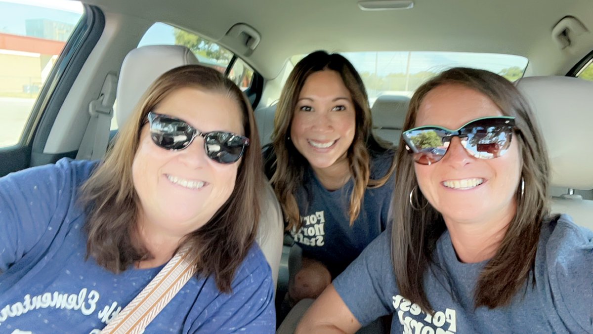 Welcome Walks are so exciting! The hugs, smiles, and treats are always the best! Thank you <a href="/MarlenaMM/">Marlena McConnell</a> and <a href="/jbordic/">Jennifer</a> for driving me around. <a href="/forestnorth/">Forest North Elementary</a>