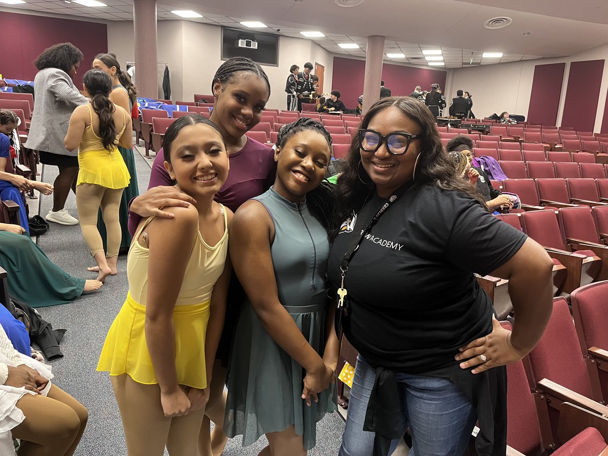 We love our Aldine students❤️ Wonderful job at Aldine ISD Convocation!
#Youmakeusproud
#BadgerDance