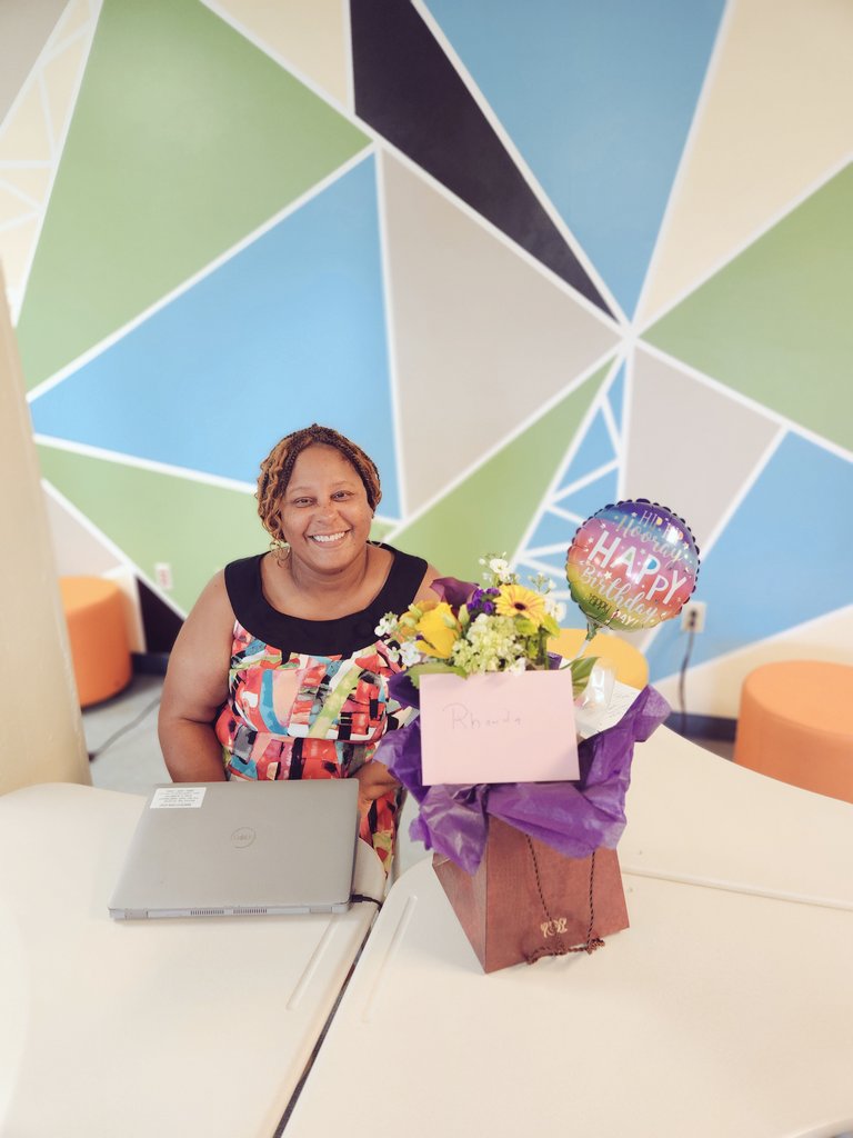 Rhonda Neal tweet media