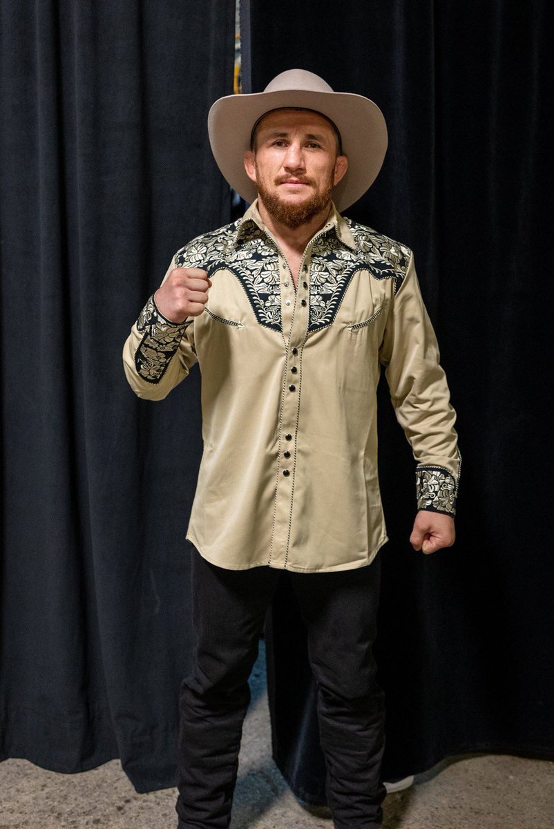 Future 135lb Champion? 

#UFC #MMA