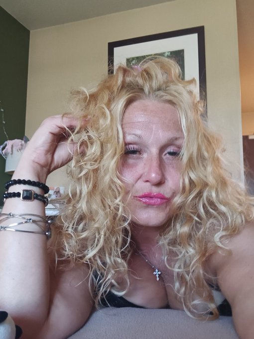 💫No makeup except Lashes and Lip Gloss Baby!!! 💋 💄 gloss🫦👄  🫶60% OFF #onlyfanspromo Limited # of spots<a href="/tag/onlyfans"class="tags"><span>#onlyfans</span></a><a href="/tag/onlyfansmodel"class="tags"><span>#onlyfansmodel</span></a><a href="/tag/onlyfansbabe"class="tags"><span>#onlyfansbabe</span></a><a href="/tag/onlyfanspromo"class="tags"><span>#onlyfanspromo</span></a>