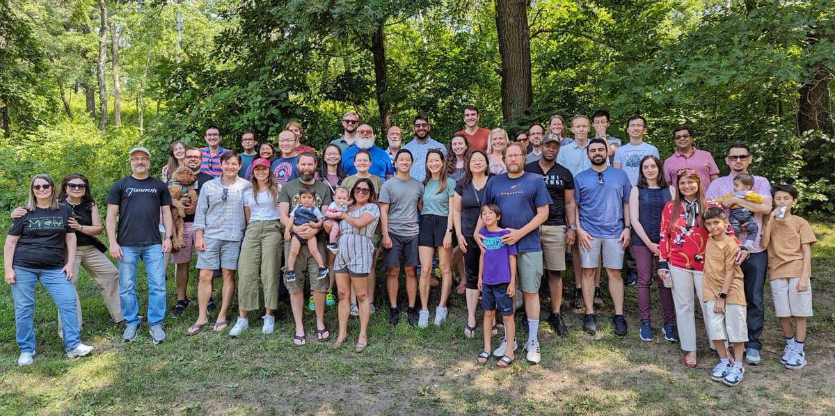 We had a fantastic day last Saturday with a bunch of trainees, consultants, coordinators, family members, and visitors! Our welcome picnic just gets better every year 😍