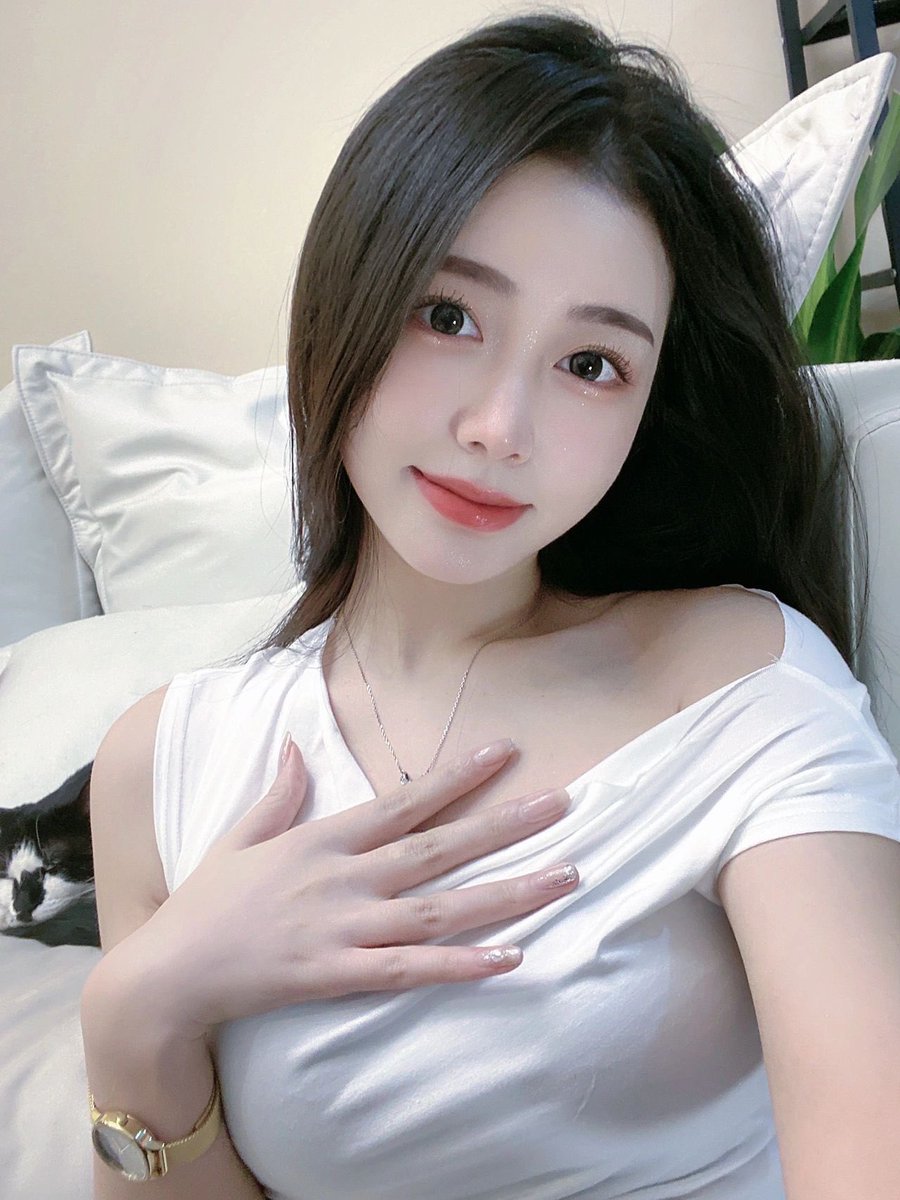IvesTom9's tweet photo. 喜欢不一定要得到偶尔做一下也挺好 https://t.co/KPkevuY9Rm