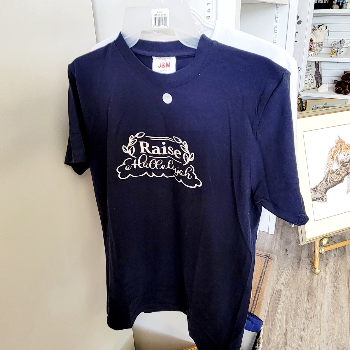 humankindgifts's tweet photo. Elevate your style and spirit with our vibrant new shirt collection, each individually printed in-house here at Humankind: Gifts That Matter by Leon Blais and the @semartdadlove crew! 🎨👕
#sEMart #semartdadlov #humankindgiftsthatmatter #demazenoddoor #hamont #DeMazenodDoor https://t.co/dxSXGHzTR4