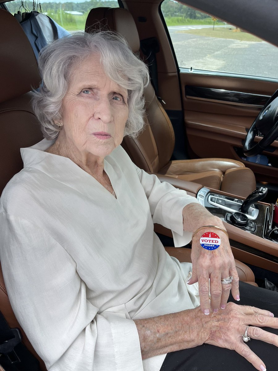 Dane Maxwell tweet media