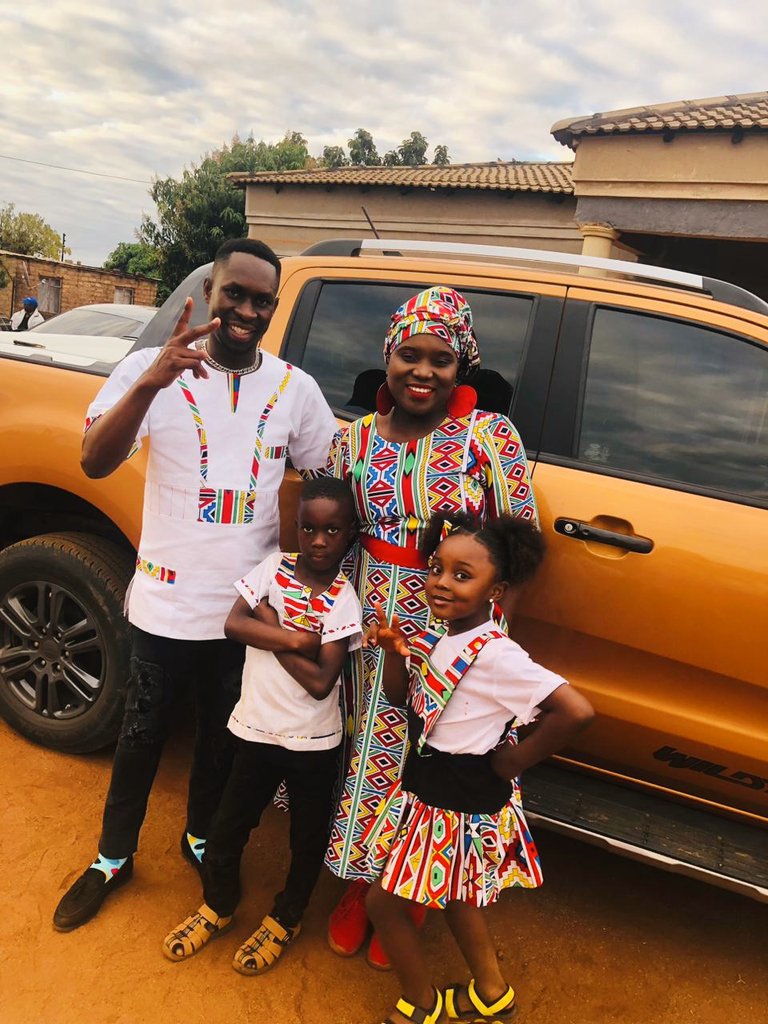 soshalinah's tweet photo. Mogatxa S E T H A B A ka dikgomu🐄❤️💍 https://t.co/h995NxhGwN