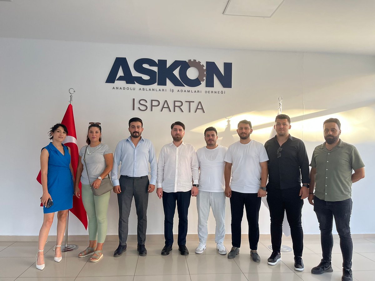 GencAskonTR's tweet photo. Teşkilat Başkanımız @ademarsslan66'ın katılımlarıyla, @gencaskonisprta İcra Kurulu Toplantımızı gerçekleştirdik.

#MilliYüzyılınGençVizyonu'na hayırlı olsun! https://t.co/cN0Zxv20nI