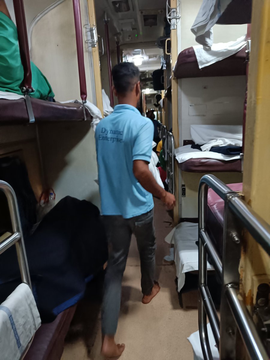 _m_shubh__'s tweet photo. @RailwaySeva No action has been taken The attendant came with another bedsheet and it was in even worse condition, even no Rail neer is being sold in trains. https://t.co/d7rHGf75QB