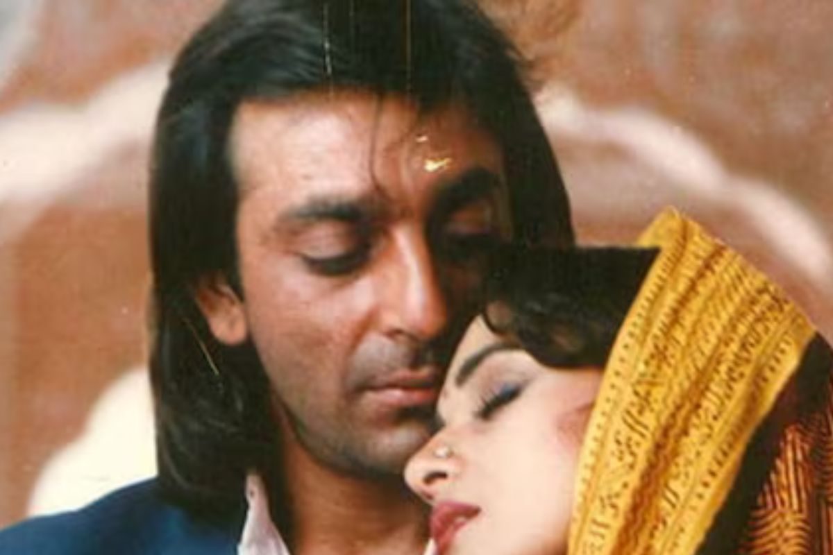 My Atf movie and songs ❤️

Baba as Ballu balram One of the best role in Bollywood and one of the best role Of Sanju baba 💥
Jackie and Madhuri 👌

One of the best role in Bollywood and one of the best role Of Sanju baba 
#30yearsofclassicblockbusterkhalnayak

#30yearsofkhalnayak