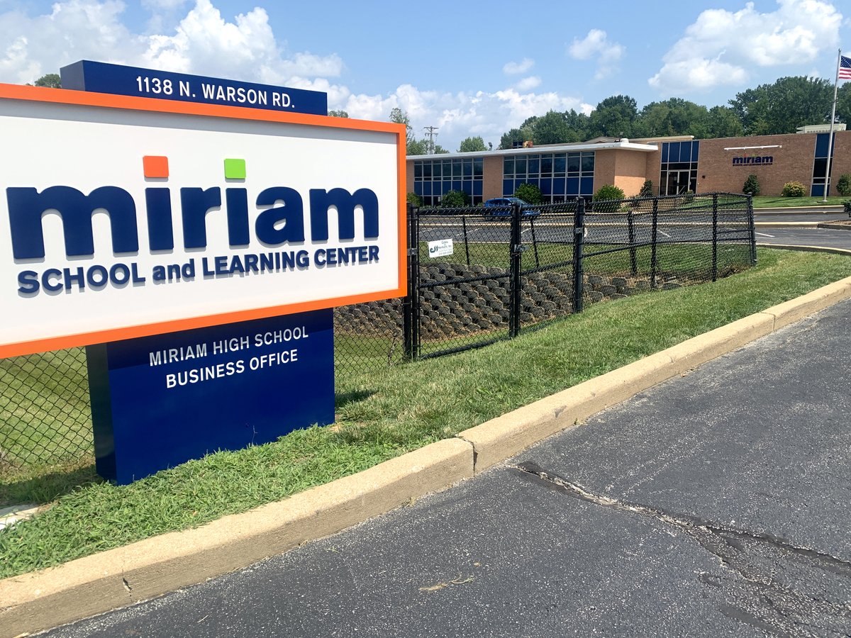 Miriam St. Louis tweet media