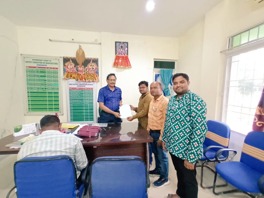 VawSubarnapur's tweet photo. We gave grievances about various demands of VAW, Subarnapur District to Director of Agriculture through CDAO Subarnapur. https://t.co/FZngbC0hHu