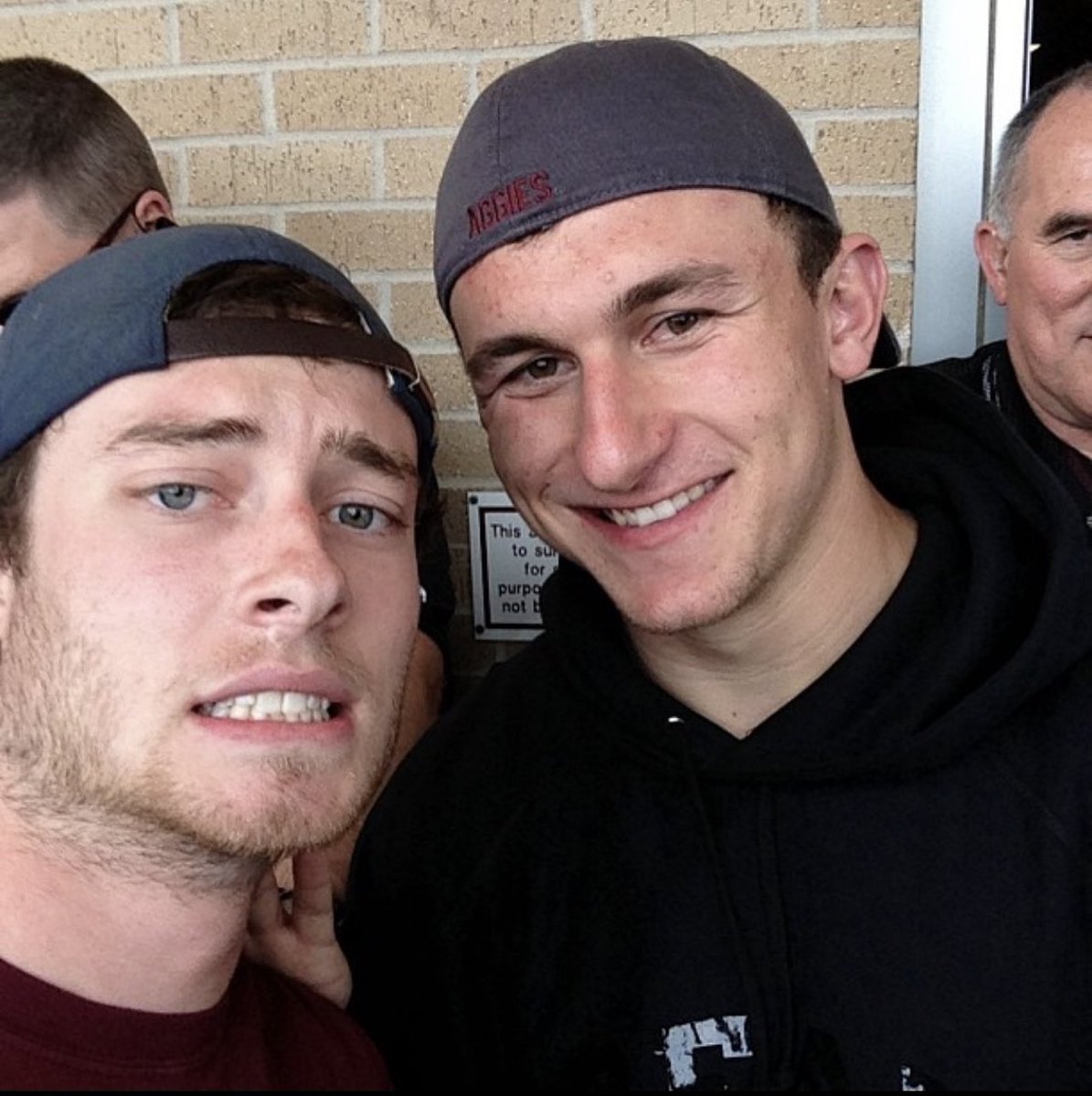 Tannert205's tweet photo. @GlockomaDFS @JManziel2 One of the greatest days…sad I forgot my normal face at the house. LOL https://t.co/bvlV3y4wWM