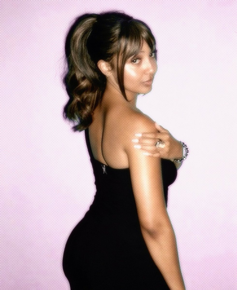 pinkpantherees's tweet image. 