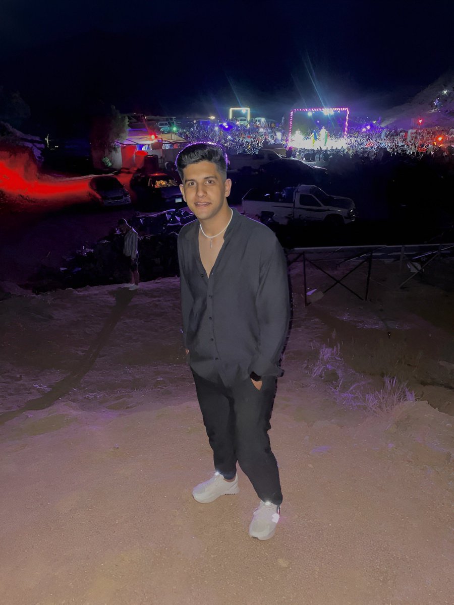 Mahmoud_fathy7's tweet photo. 🌚 https://t.co/wzJYmpOKXF