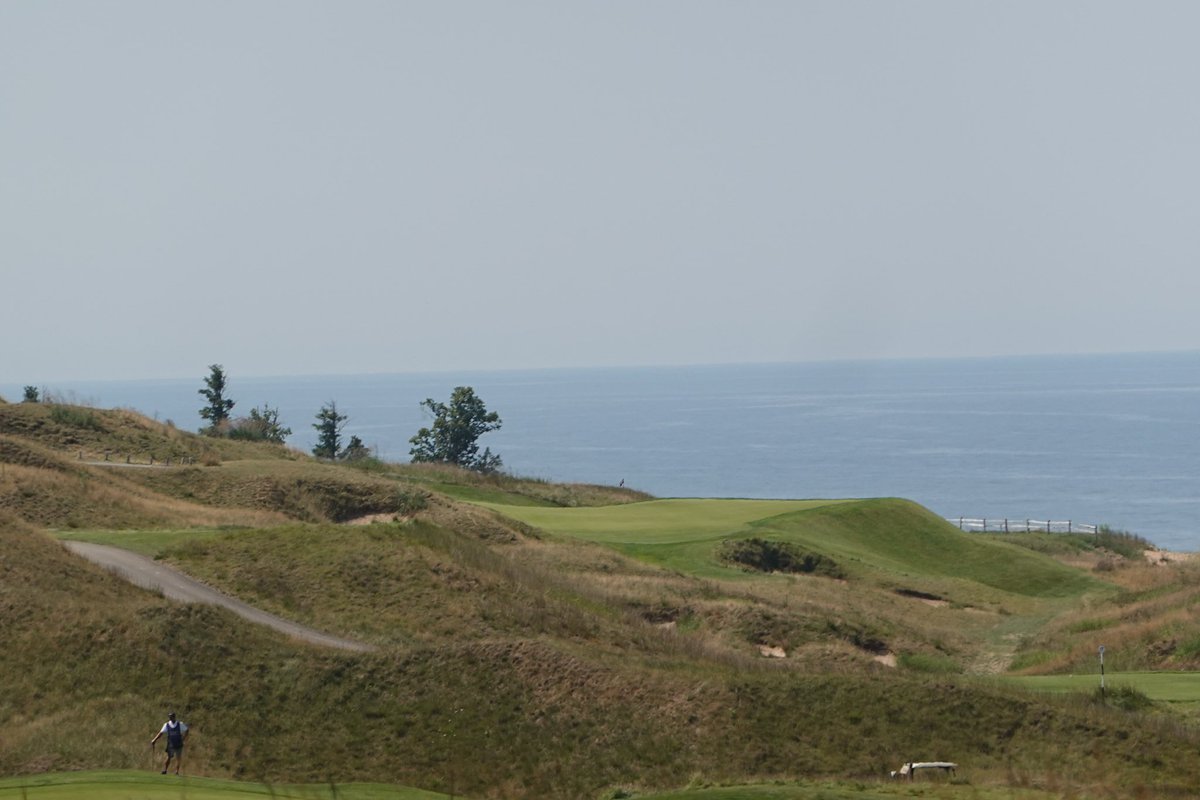 RiggsBarstool's tweet photo. Oh wow.

For years I’ve been told I have to get to Arcadia Bluffs. We made it. It delivered. What a stunning, interesting, and at times even wild golf course. I love it. LOVE it.

Michigan kinda brings it. Bit of a sleeper state. https://t.co/3aJA4uXwsr
