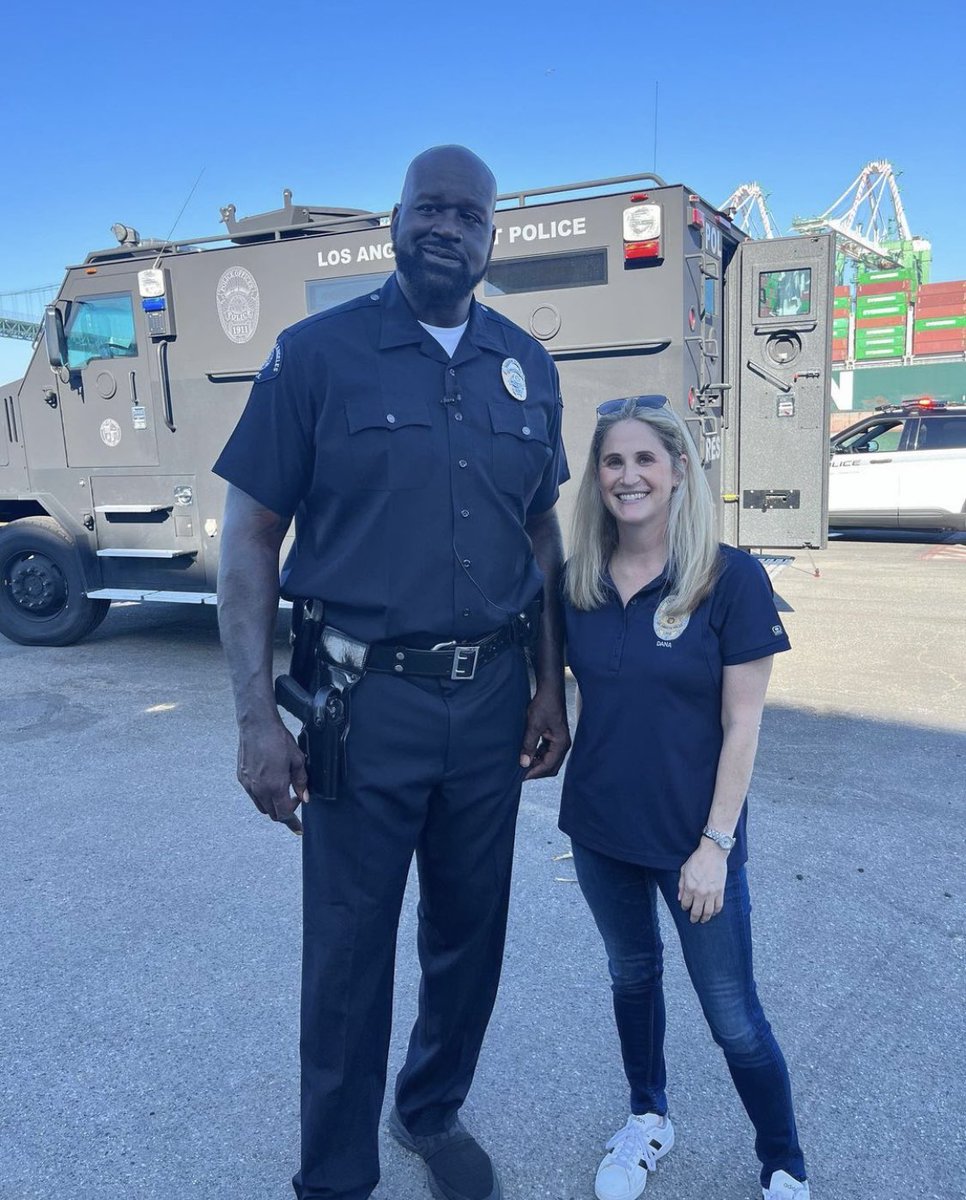 PplsCityCouncil's tweet photo. ACAB includes Shaq

He was front and center at an LAPD recruitment event over the weekend https://t.co/meOa91BhyF