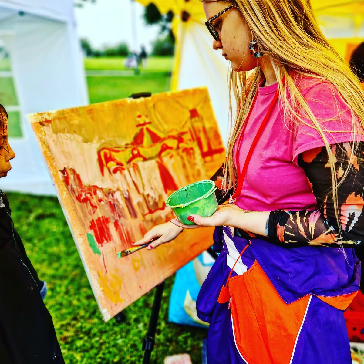 KayleMcCoy's tweet image. The UAP have another full on HE.ARTists Collective day booked in tomorrow starting at @Kala_Sangam

Keep posted for what we are getting up to... #art #interpretation #callresponse #feedback #fullday 
Let phase 3 commence!....

@theleapBD @ace_national @bradfordmdc @bradford2025