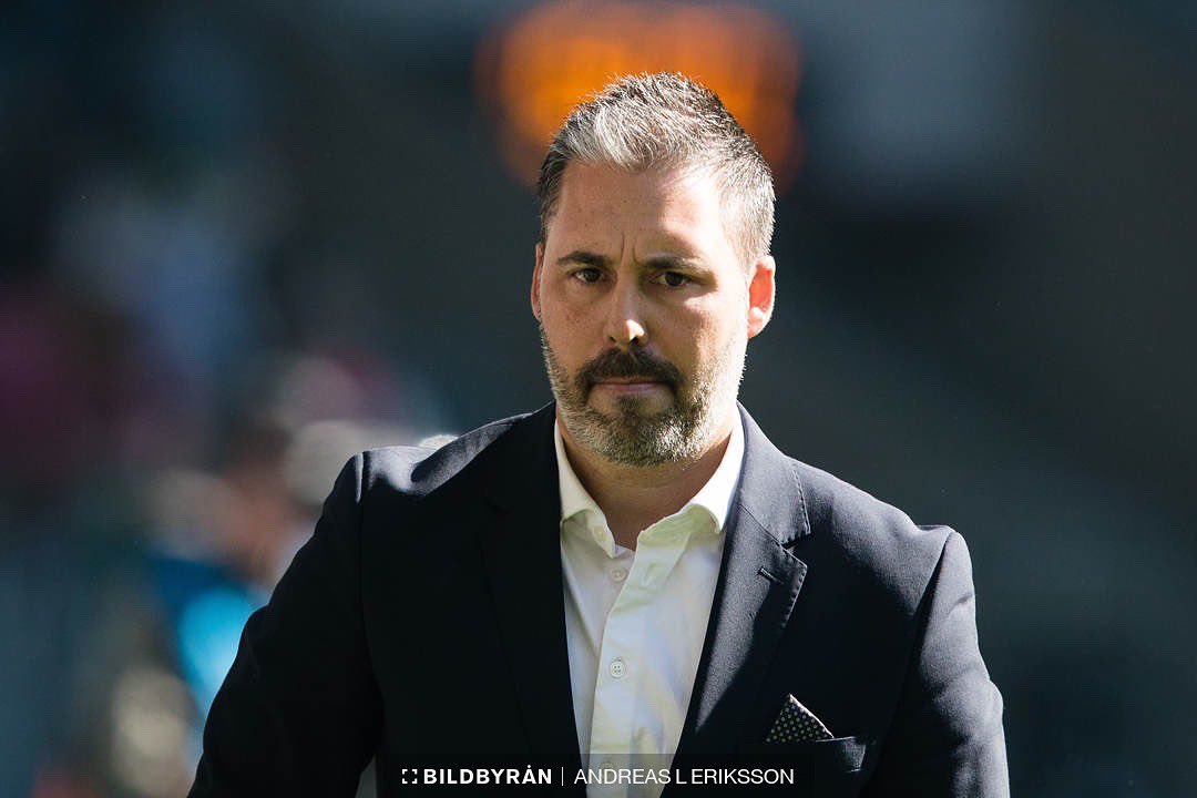 Imorgon spelar jag och Martí Cifuentes in ett avsnitt som släpps nästa vecka! 🎙️

Foto: <a href="/bildbyran/">Bildbyrån</a> Andreas L Eriksson