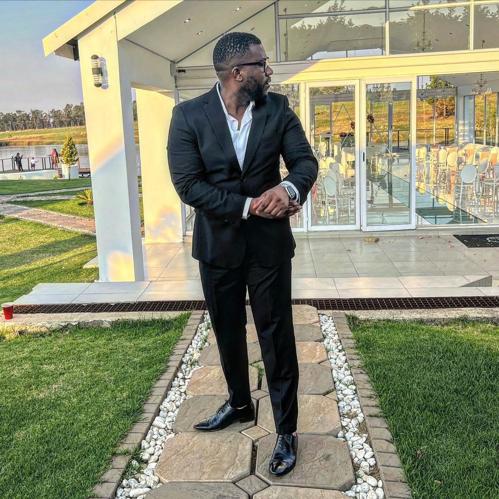 Zela House tweet media