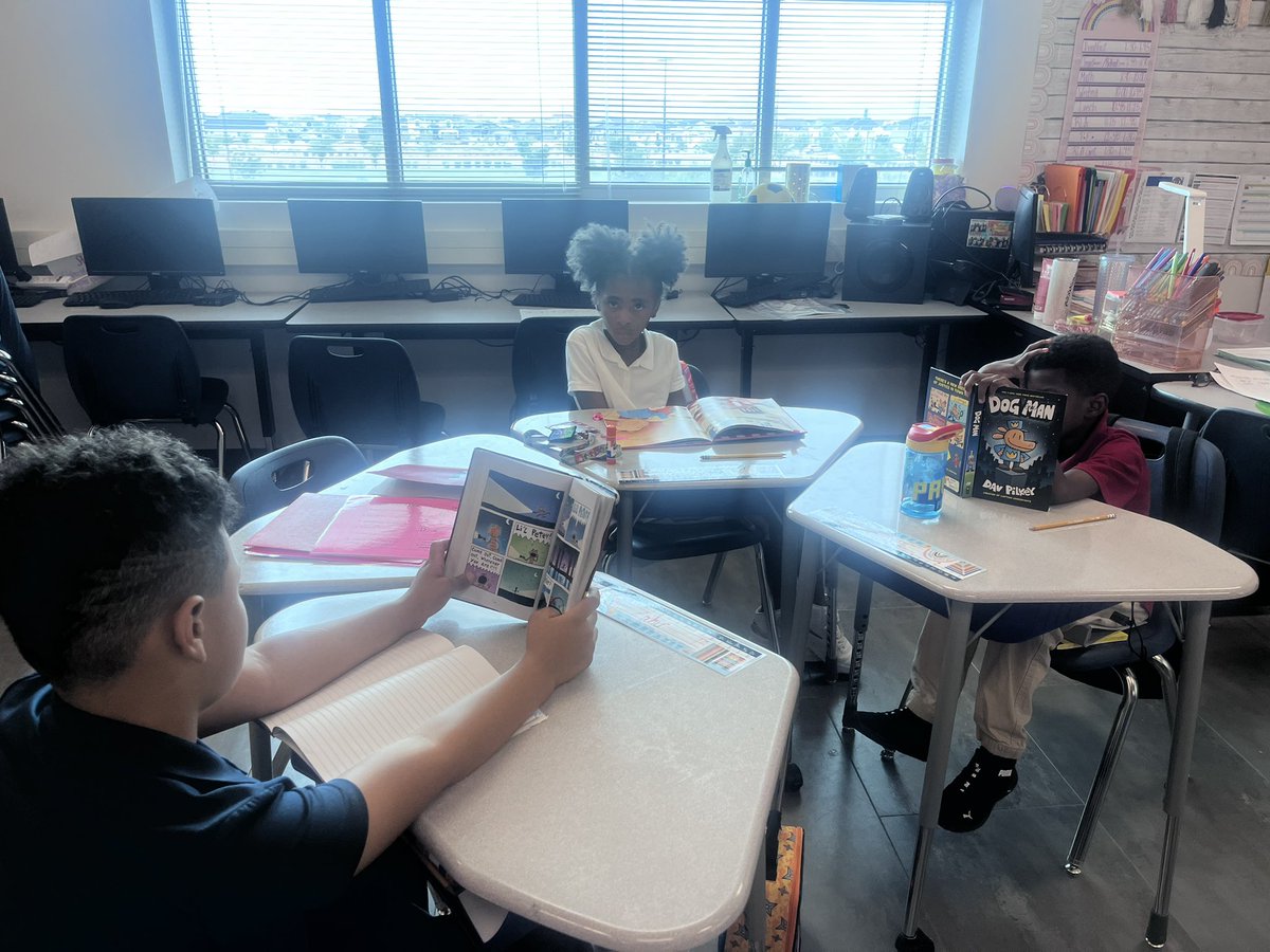 Lgrew_JCE's tweet photo. Students are in independent reading time. You’d think it would be quiet, but it’s not. I hear marvelous pieces of stories as students read their books to themselves. #buildingstamina #grewcrew #TeamSISD #buffvengers https://t.co/zpVoH7ejoE