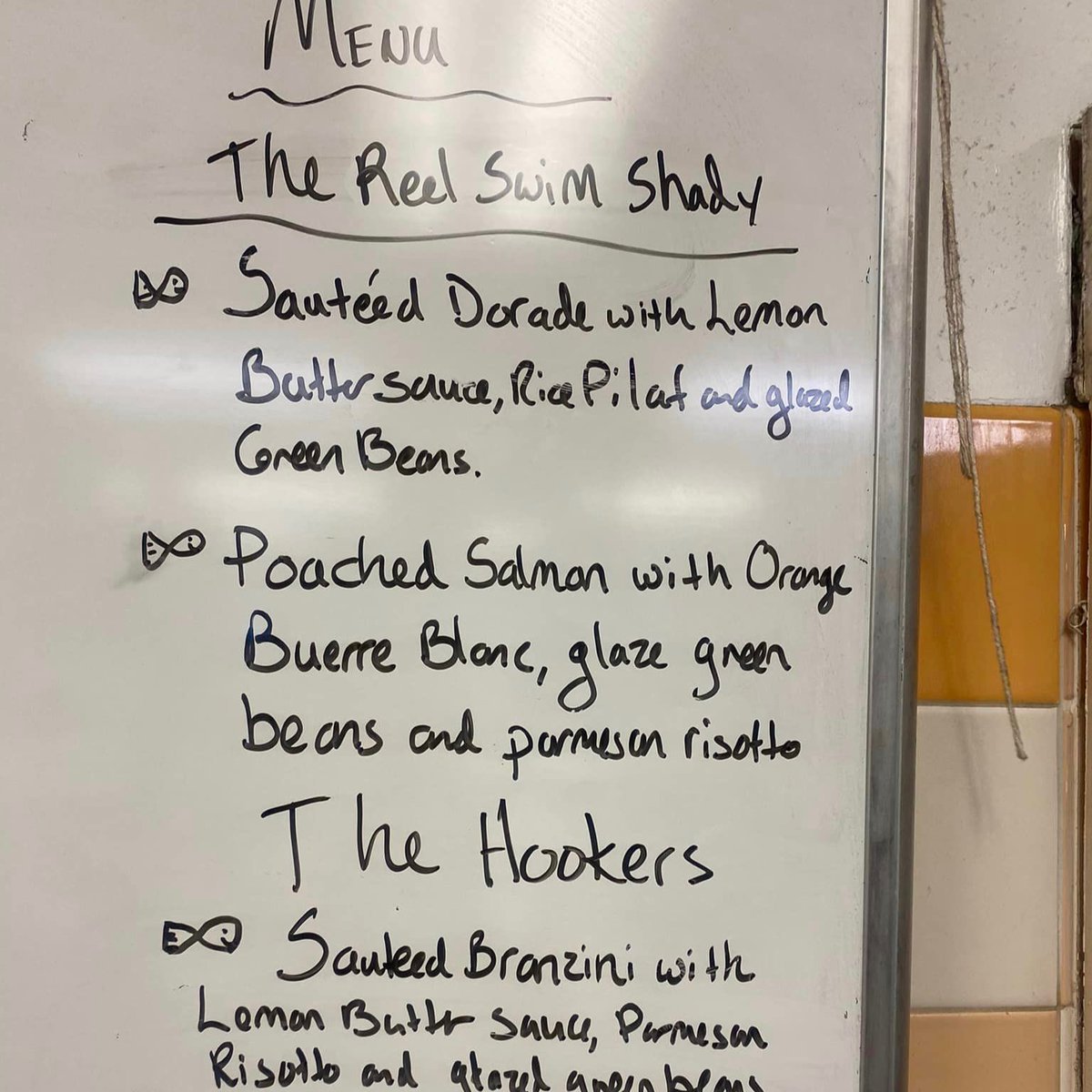 Check out these talented future chefs in action! 🍽️🔥 They're mastering the art of cuisine in their Introduction to A La Carte (CAA140) course. They're adding their culinary magic to make some truly mouthwatering dishes! 🌊🐟✨

#AroundCampus #CulinaryArts #ThatChefLife