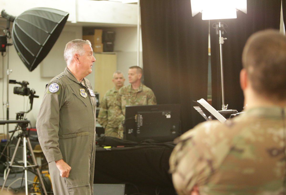 USAF Band of Mid-America tweet media