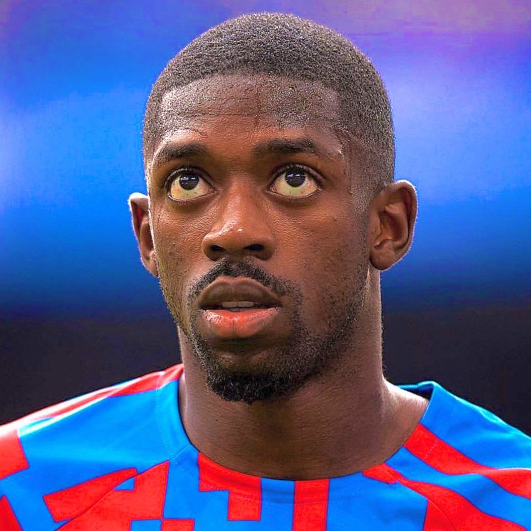 BlazquezFont's tweet image. Lamine Yamal en tres minutos acaba de demostrar que el Barça lleva años perdiendo el tiempo con Ousmane Dembélé. Más apostar por el talento de la Masia y menos regalarle protagonismo a mercenarios que, además de rendir poco, acaban traicionando al club. #FCBarcelona