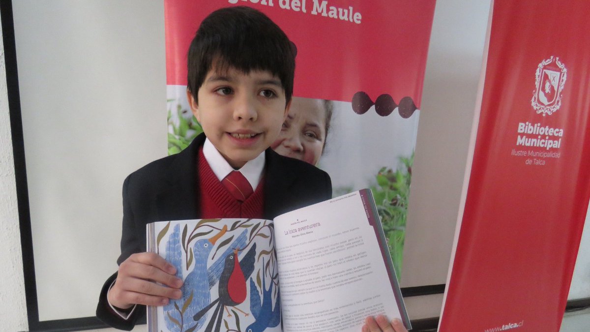 MinagriMaule's tweet photo. ✍ Hoy premiamos la 30 versión del concurso Historias de Nuestra Tierra junto con nuestros homenajeados del #Maule.
Como @MinagriMaule los felicitamos a todos por sus obras de poesía, cuentos, dibujos y fotografías. 
Son un ejemplo para los habitantes de nuestro mundo rural 👩🏻‍🌾 https://t.co/XHuOxpMLfR