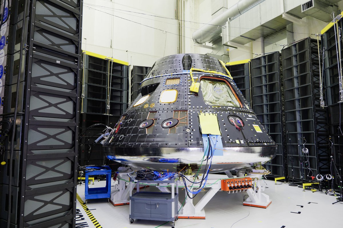 NASA_Orion's tweet photo. #Artemis II Crew, meet your ride to the Moon!