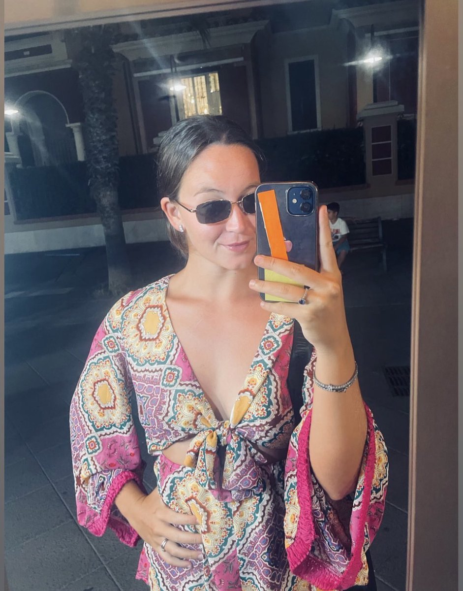 7rosaWP's tweet photo. Influenze della moda giapponese per Sofia #Giustini dopo il mondiale di #Fukuoka2023
Dieci giorni fa la medaglia di bronzo conquistata dalle Azzurre del #Setterosa
#7rosa https://t.co/X1P5gf2EFv