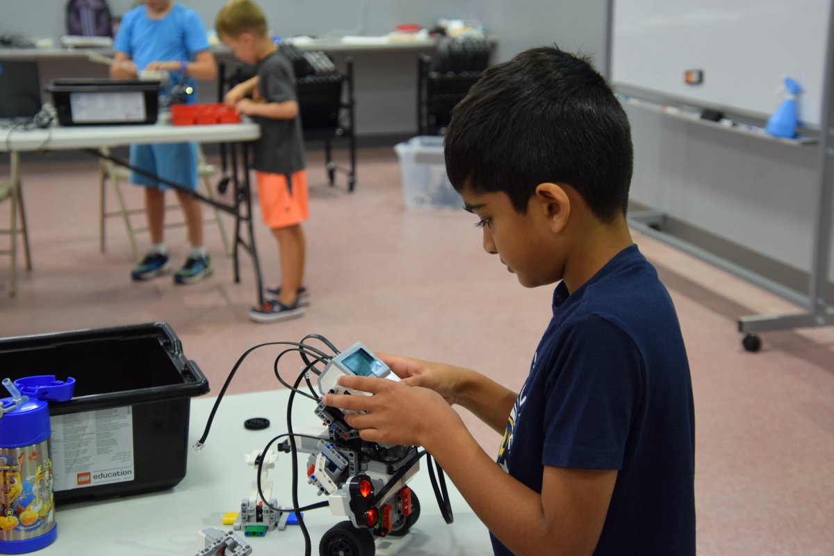 CT STEM Academy tweet media