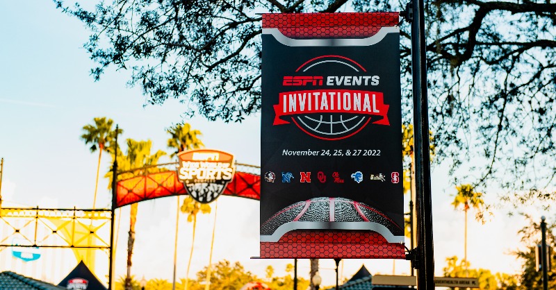 ESPNWWOS's tweet photo. Calling all college basketball fans 🏀 Your 2023 ESPN Events Invitational bracket is here! Spend Thanksgiving around the hoop &amp; get your tournament tickets today: