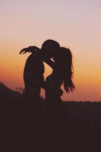 No sé cómo lo consigues pero cuando creo que ya te amo al límite siempre encuentras la forma de hacer que enamoré más de ti.