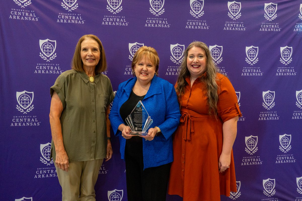 CDICentral's tweet photo. Congratulations to the #CDIcentral 2023 Bill Miller Award recipient Kelly Hunt Lyon of MEMS and the Friend of CDI recipient @MainStreetAR! https://t.co/olKvfPytl4