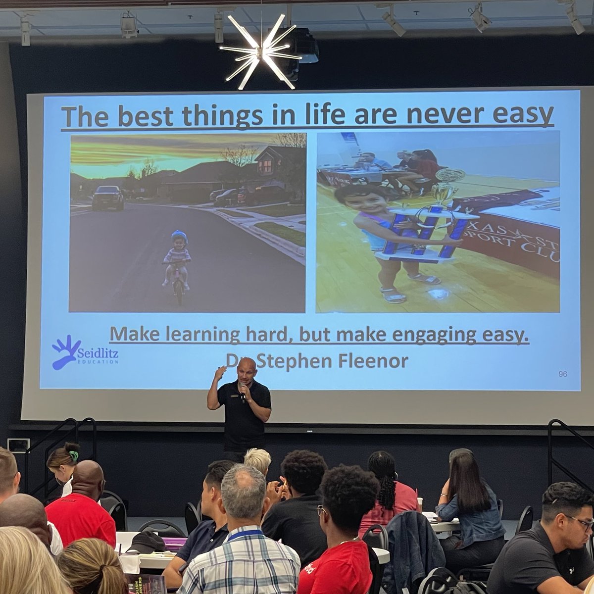 EspeHilts's tweet image. We are in control of our EBs feeling success in our classrooms! -@adrianmendozaed  @Seidlitz_Ed @CFB_MLP #LanguageFocused