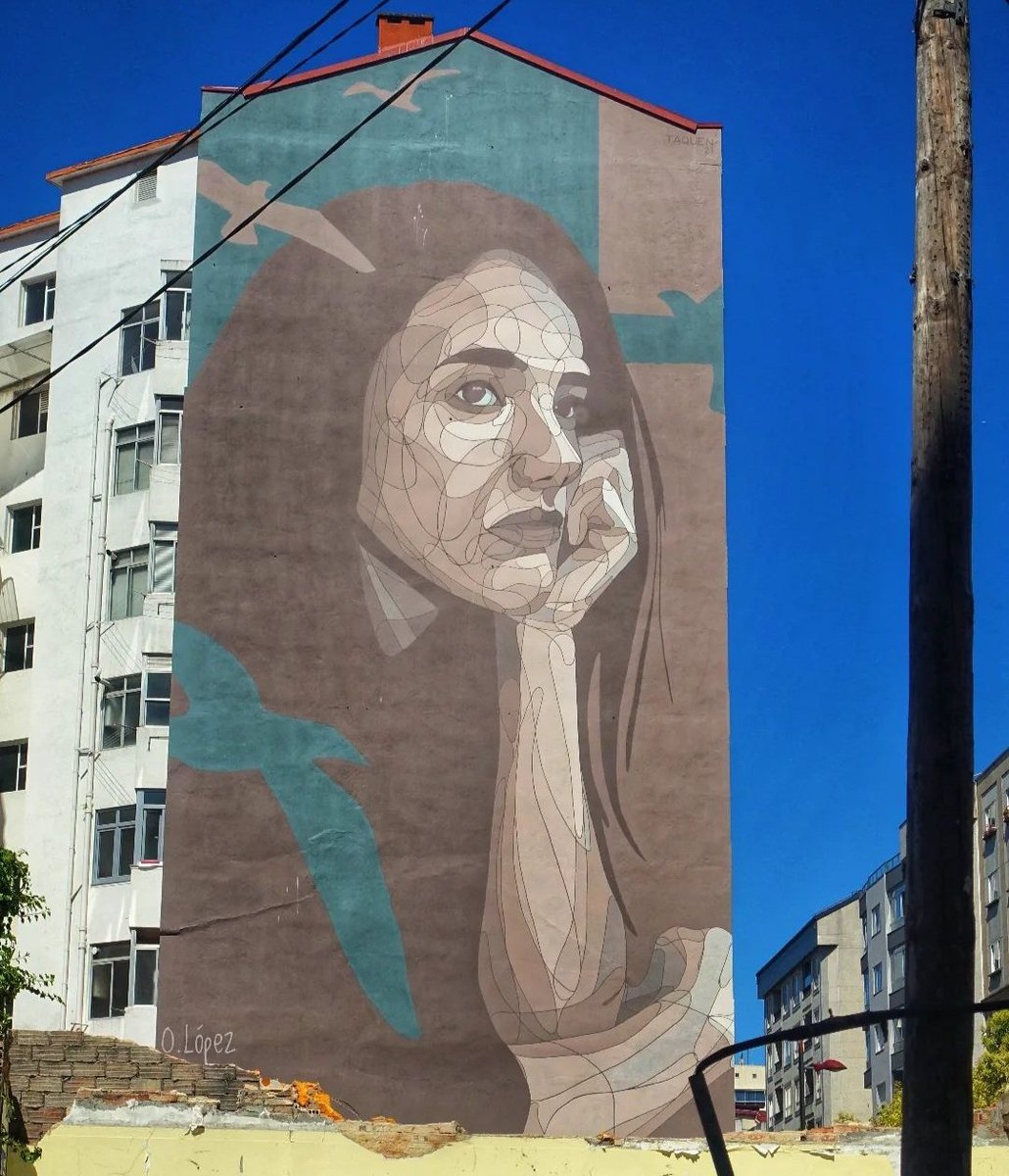 'Viudas de vivos' by Spanish Taquen for Cidade de Cor Festival 2021 in Vigo, Spain #taquen #streetart #lamolinastreetart | photo by @orolopezz