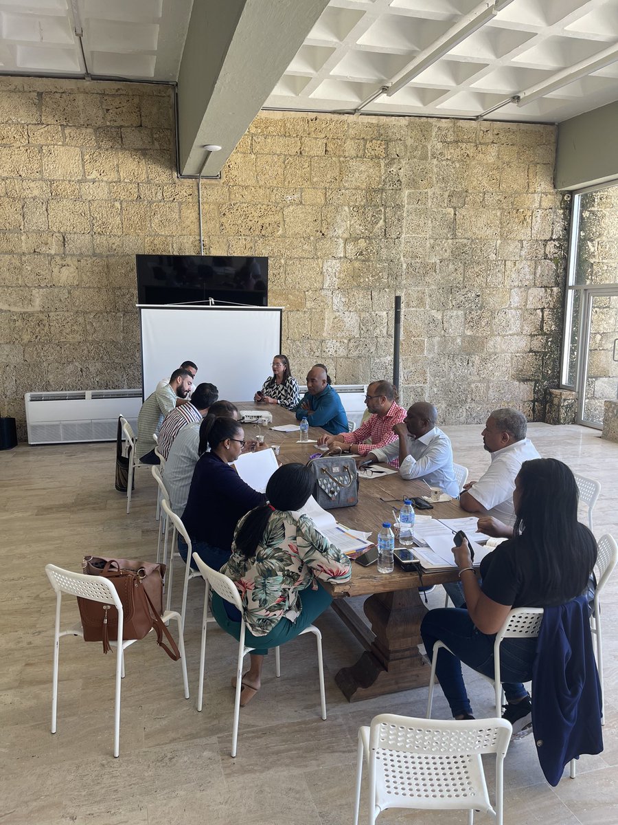 fcoregaladoa's tweet photo. Seguimos trabajando en la comisión de ordenamiento territorial,  para tener una ciudad más organizada y justa para nuestra gente.
#contigosiempre https://t.co/cpM6uLJluq