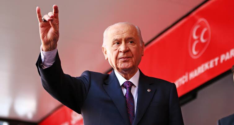 “Cesaret, yüreklilik, atılganlık olmayan hiçbir dâva başarıya ulaşamaz.”

@dbdevletbahceli @MHP_Bilgi   @MHPKartal