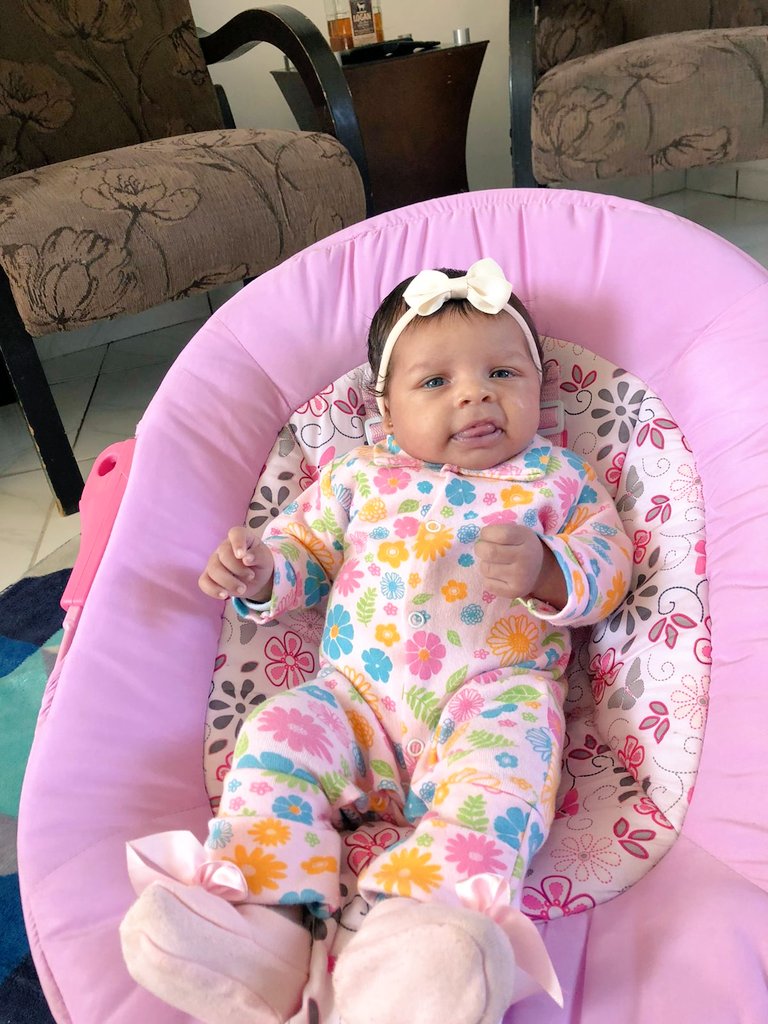 FbPilooto22's tweet photo. +1 Mês Da Minha Princesa , Que Papai Do Céu Lhe Abençoe Hoje e Sempre Meu Amor , Papai Te Ama Muitoo Pithucaa 🥰🥳😍🤩❤️‍🔥🤞 https://t.co/so8iam0dzW