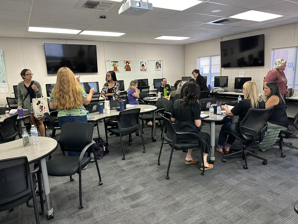 RosevilleAdultSchool tweet media