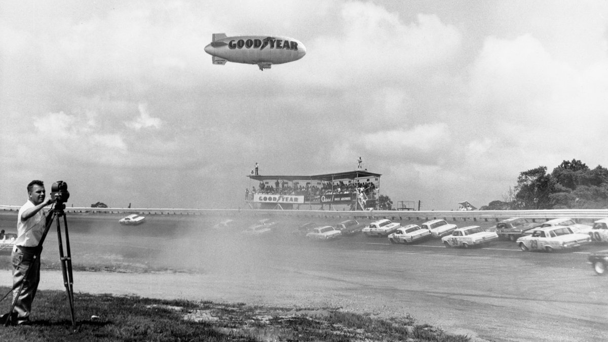 goodyear's tweet photo. Get to know the heritage and history of the Goodyear brand. Click the link below  to learn more! #Goodyear125 #GoodyearRacing #GoodyearTires

https://t.co/yCcMQSPnCU https://t.co/6MvBkE5ia9