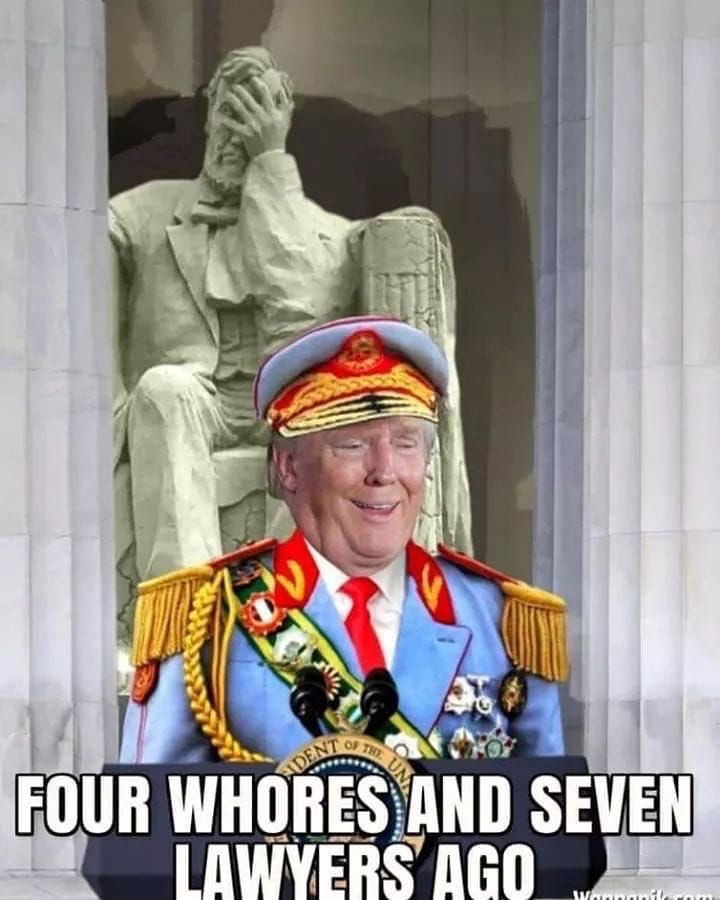 Ruby74698396's tweet image. Actually, I believe Melania was a third or fourth lady.