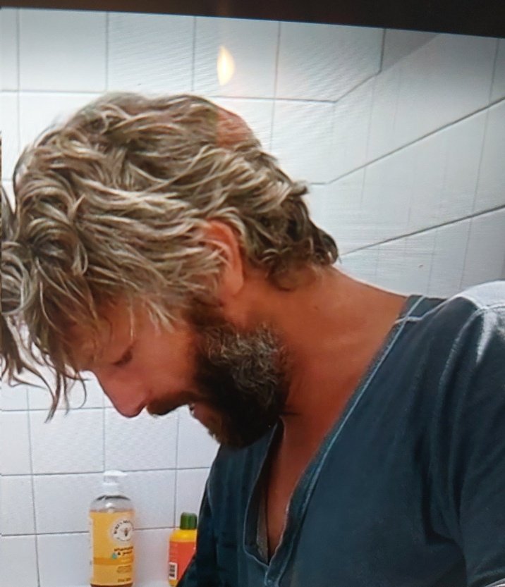CarisiGirl80's tweet photo. omg I love this picture that @allwright_karen took from 
"Social Distance". Peter is so 🔥
Come on now, we need a bearded ADA Carisi for real. Watch the ratings go up

#The_Beard #It_is_Beautiful #Social_Distance #Greg
#PeterScanavino #SonnyCarisi #SVU #Can_he_be_any_hotter https://t.co/rmrB5OnWGm