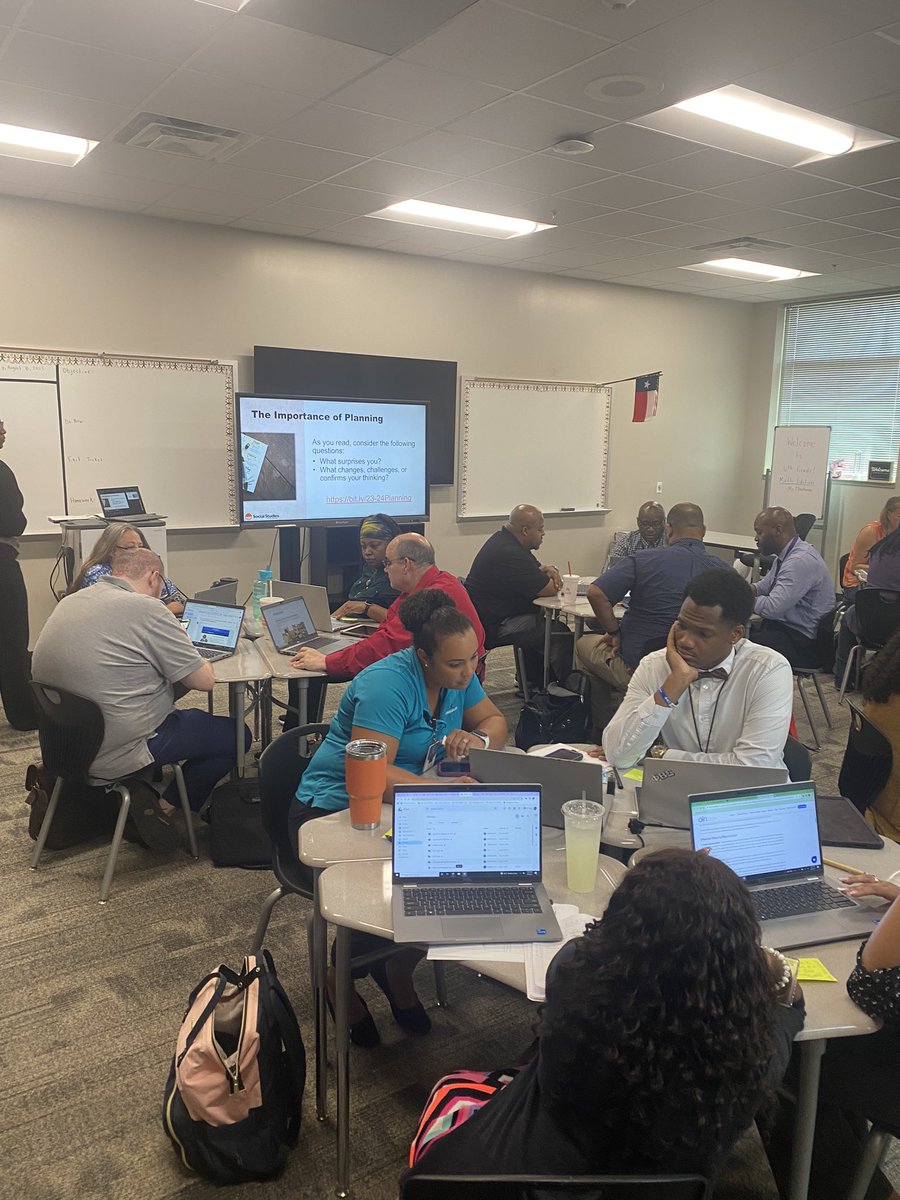 J_Filipow's tweet image. The @SocialStudiesSS PIT Crew had a great time with @SpringISD Middle School Social Studies teachers! We are excited to begin this new partnership! Thank you @michelle_neyrey for your hospitality. @Jasonih @montra_rogers #PartnersWithAPurpose